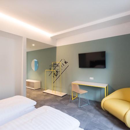 Airbase Hotel Карлсдорф бей Грац Екстериор снимка