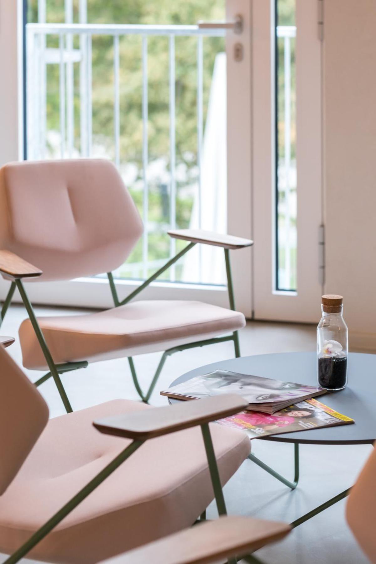 Airbase Hotel Карлсдорф бей Грац Екстериор снимка